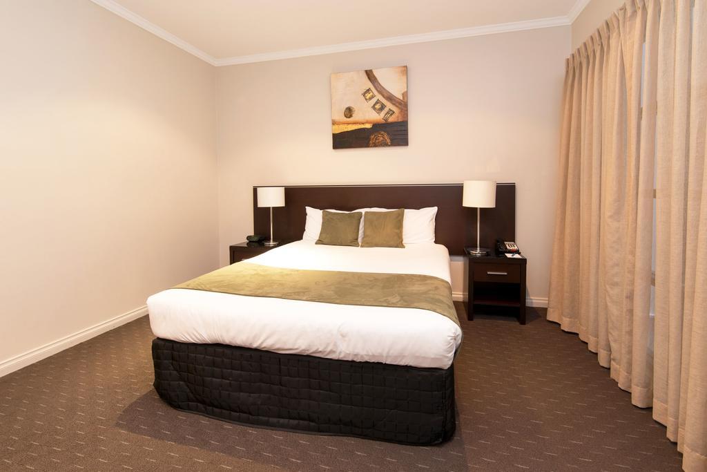 אדלייד Frome Apartments מראה חיצוני תמונה