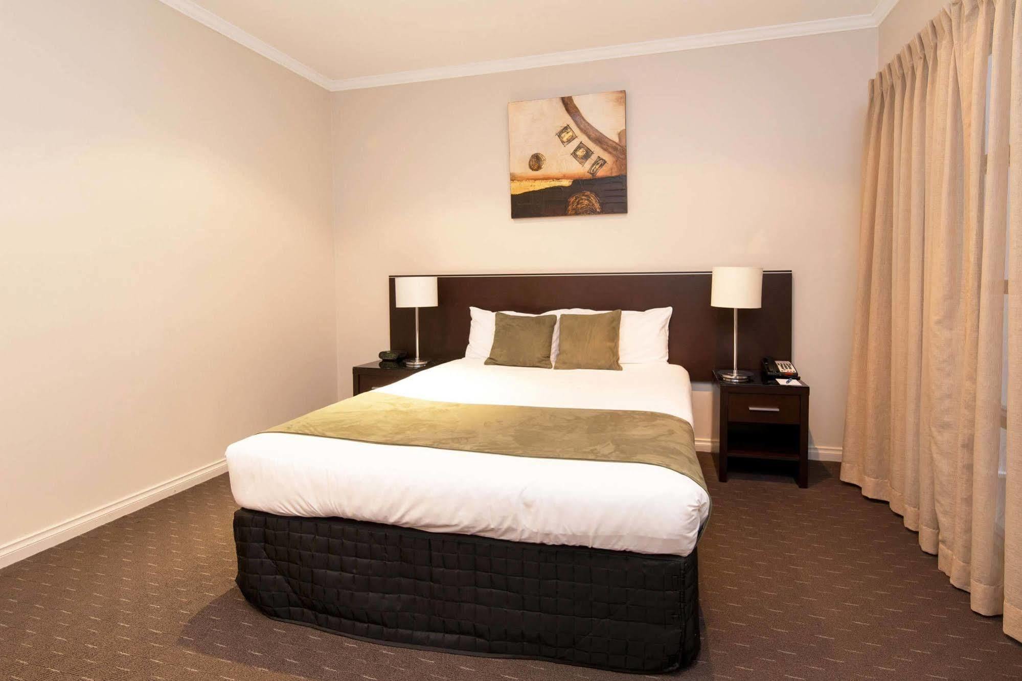 אדלייד Frome Apartments מראה חיצוני תמונה