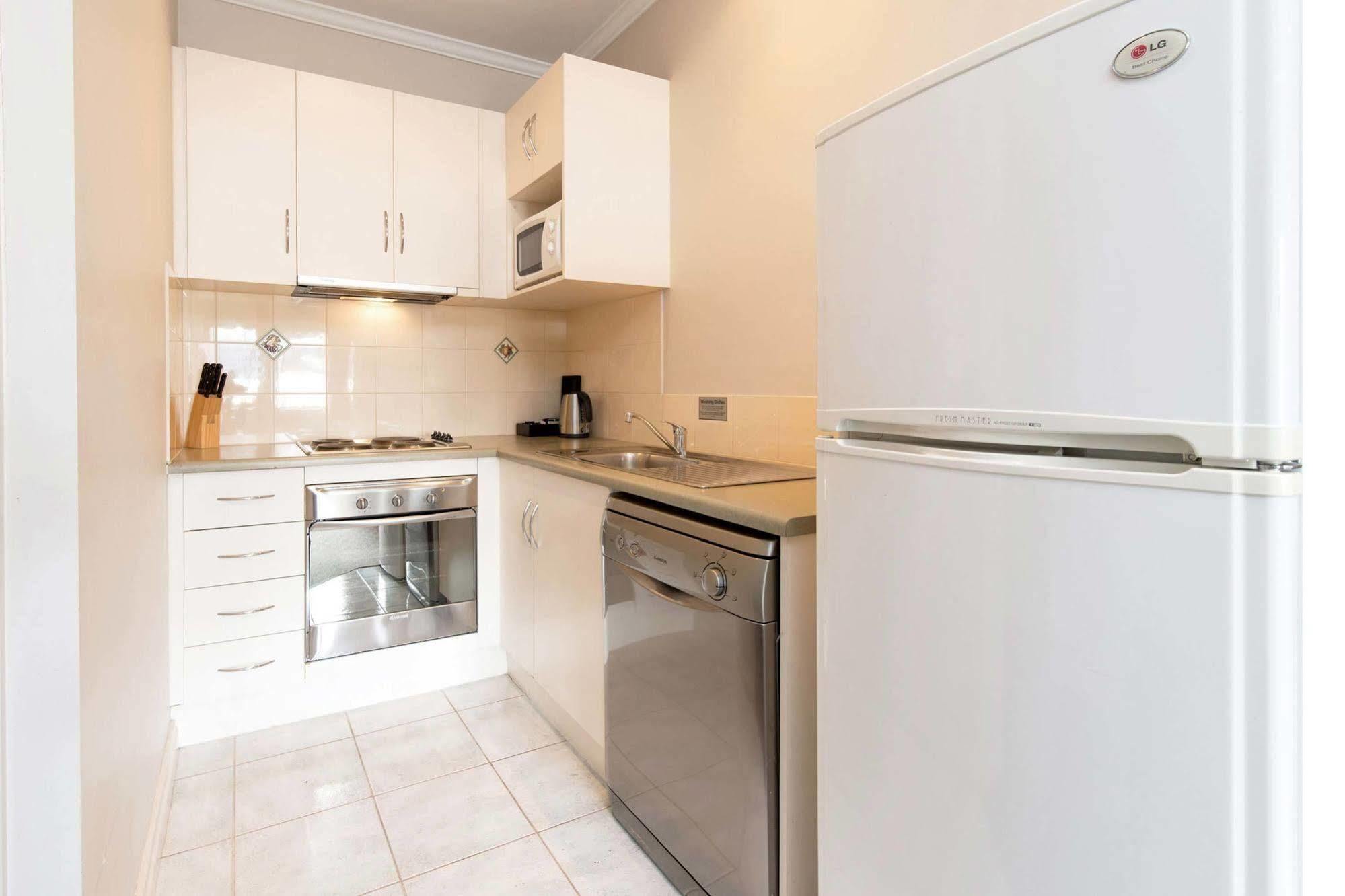 אדלייד Frome Apartments מראה חיצוני תמונה